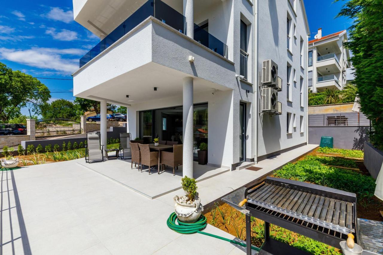 Apartment "Villa M" Kostrena Bagian luar foto