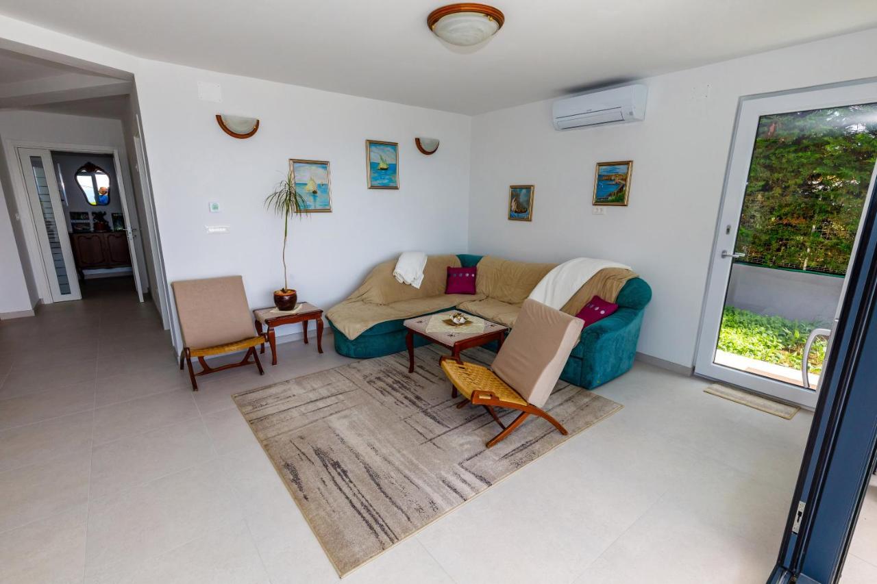 Apartment "Villa M" Kostrena Bagian luar foto